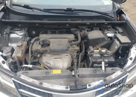 2014 Toyota Rav4 Le z USA, uszkodzony, nr VIN JTMBFREV9EJ008390